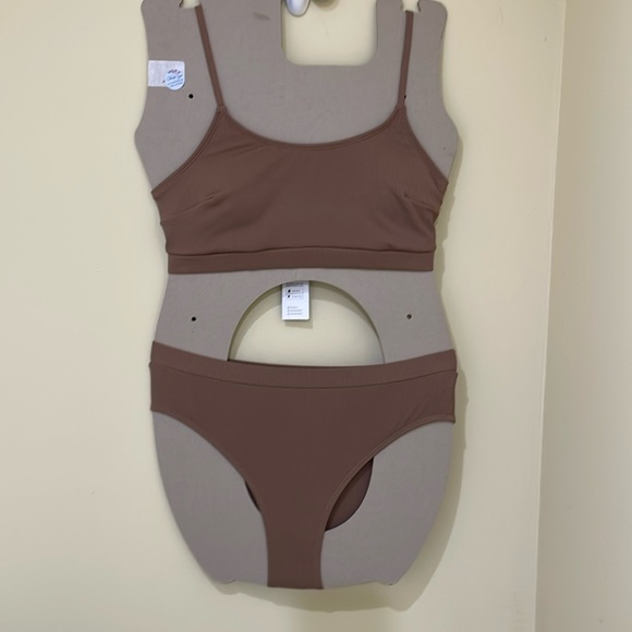 Cupshe Brown 2 Piece set Swimsuit - Picture 1 of 5